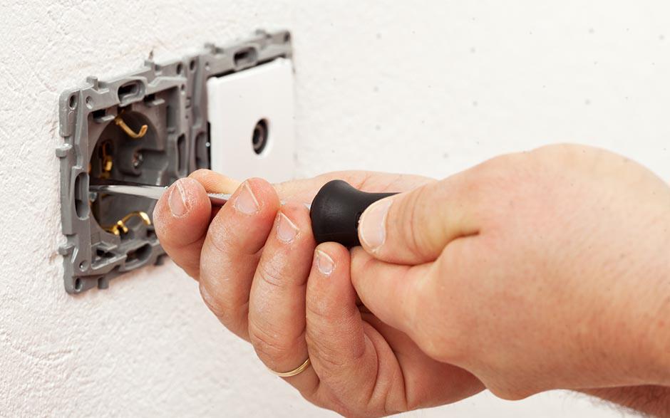 électricien de maintenance Péroy-les-Gombries