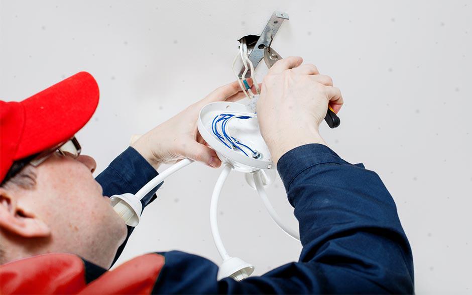 électricien installateur Paris 10